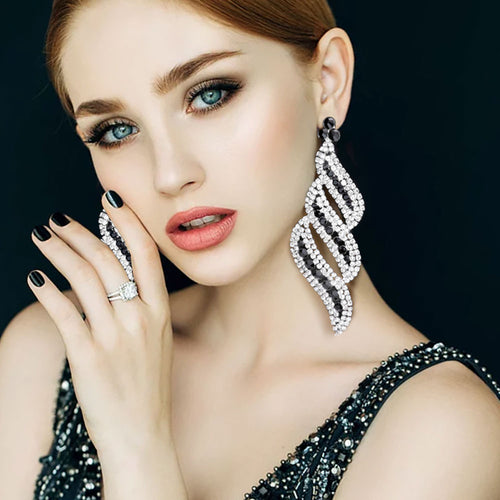 The AnnaBelle- Black and Crystal
